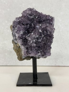 Amethist op voet 11cm
