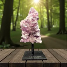 346 Amethist - op voet 11cm