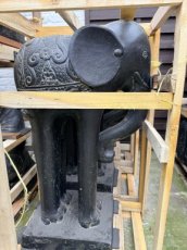 AN10 Olifant Plantstaander 90cm
