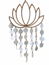 DRO07 Lotus wandhanger met schelpen – 35 cm