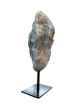 E042 Blauwe onyx op metalen voet – 19 cm