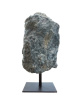E231 Apatiet op metalen voet – 17 cm