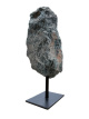 E287 Apatiet op metalen voet – 17 cm