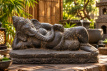 GA10 Liggende Ganesha in steen – 57 cm