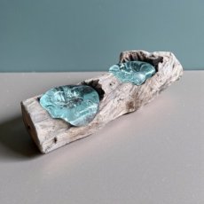 HAK03 Theelichthouder Glas op Hout – 2 Glazen, Ø8 cm