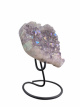 K401 Amethist aura hart op metalen voet – 11 cm