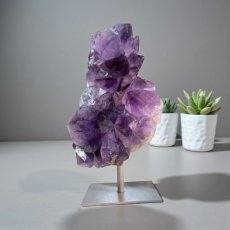 KR53 Amethist op voet - 16cm
