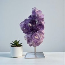 KR54 Amethist op voet - 17.5cm