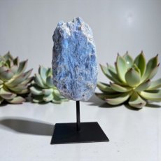 KR61 Cyaniet op voet 23cm