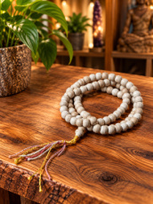 T44 Mala Hout – 40 cm
